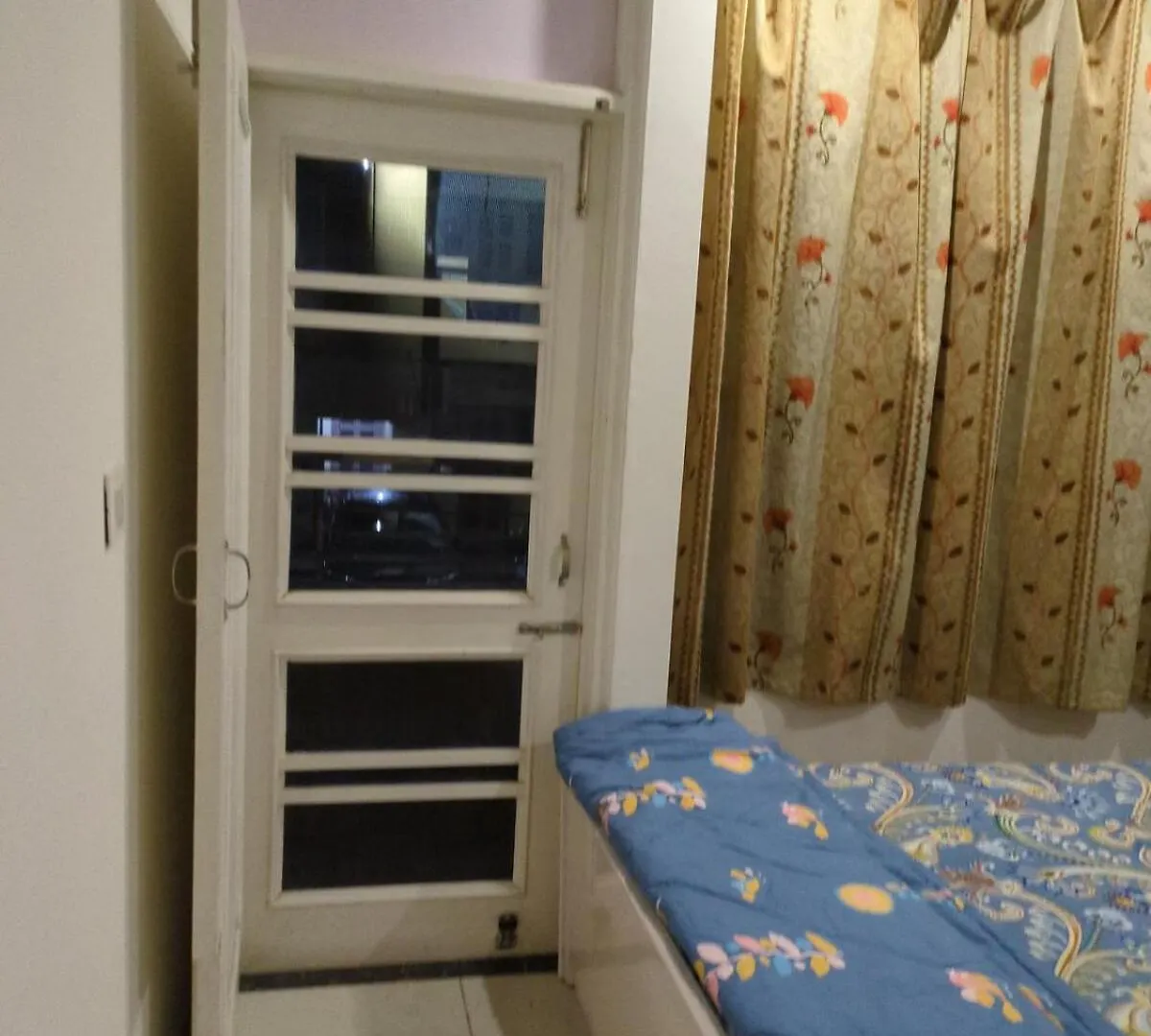 3 Bhk Wifi Apartment Near Chandigarh Airport Zirakpur 0*,  India