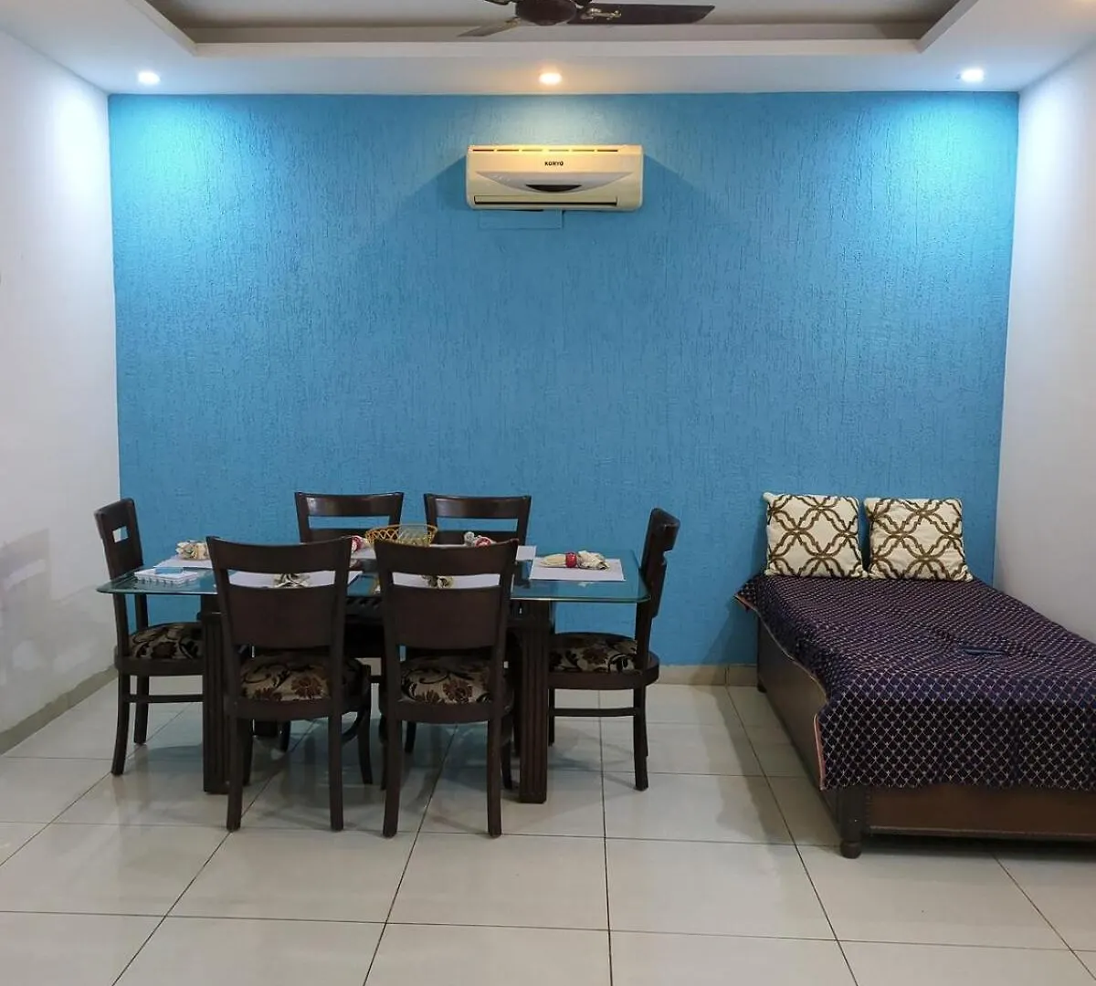 3 Bhk Wifi Apartment Near Chandigarh Airport Zirakpur 0*,  India