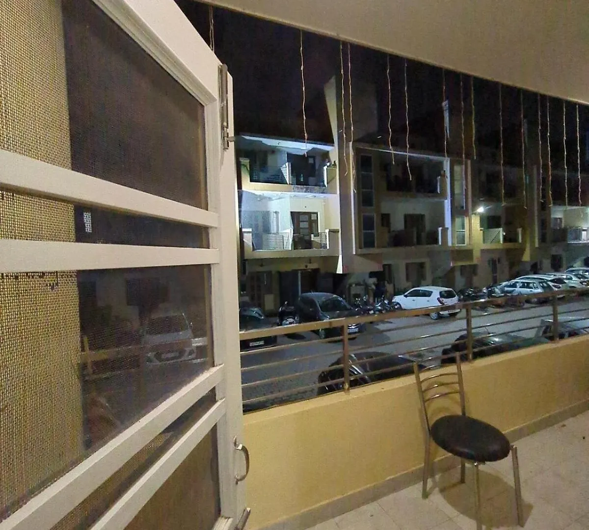 3 Bhk Wifi Apartment Near Chandigarh Airport Zirakpur
