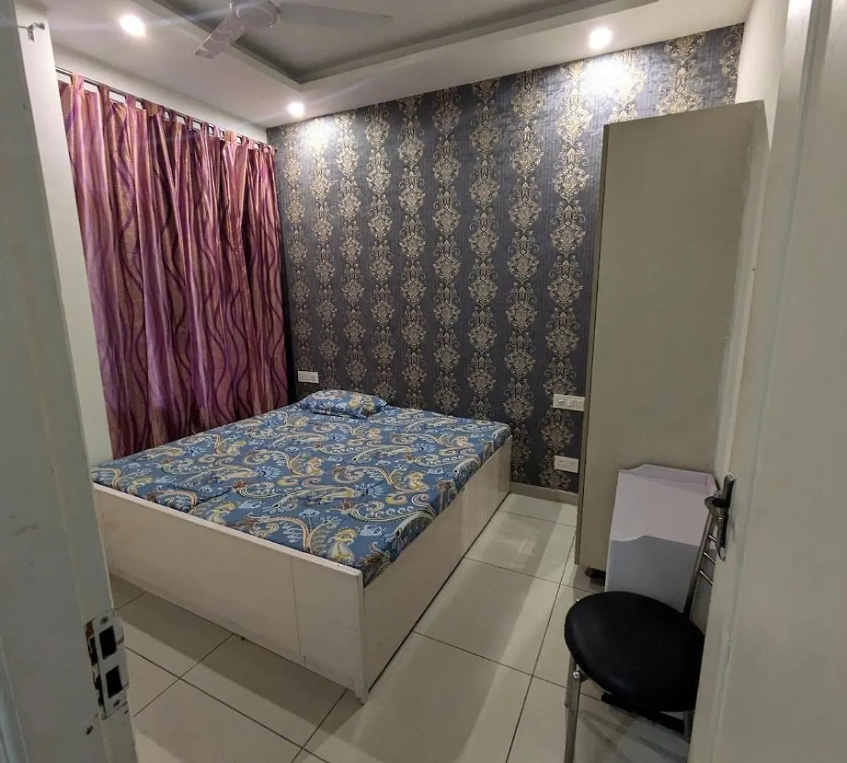 3 Bhk Wifi Apartment Near Chandigarh Airport Zirakpur India